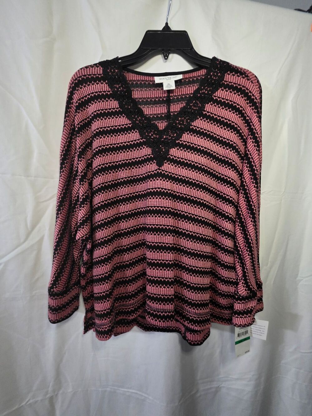 Skye's the Limit Madeira 2020 Women's Sweater L Petite V-Neck Pink Black
